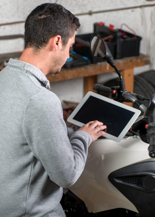 Reprogramación de centralitas de motocicleta